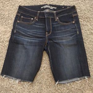 AE bermuda shorts size 10